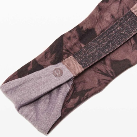 lululemon athletica Accessories - Lululemon | Fringe Fighter Headband / Reversible